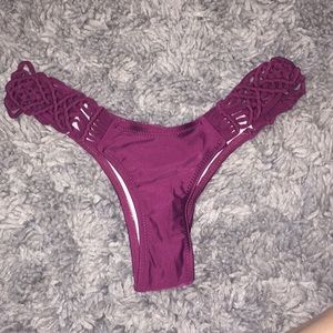 Merlot bikini bottoms